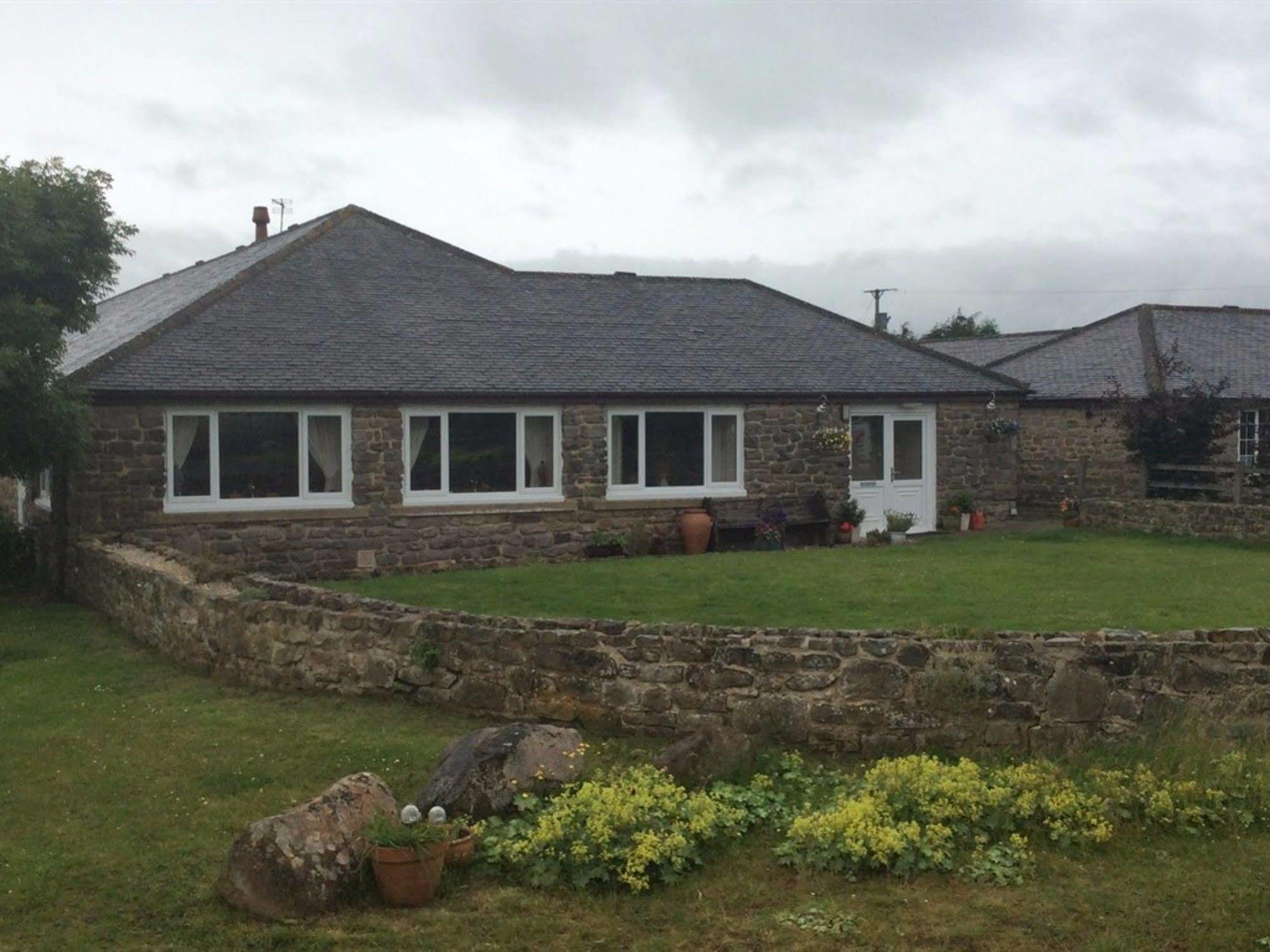 Hadrian Lodge Hexham Extérieur photo